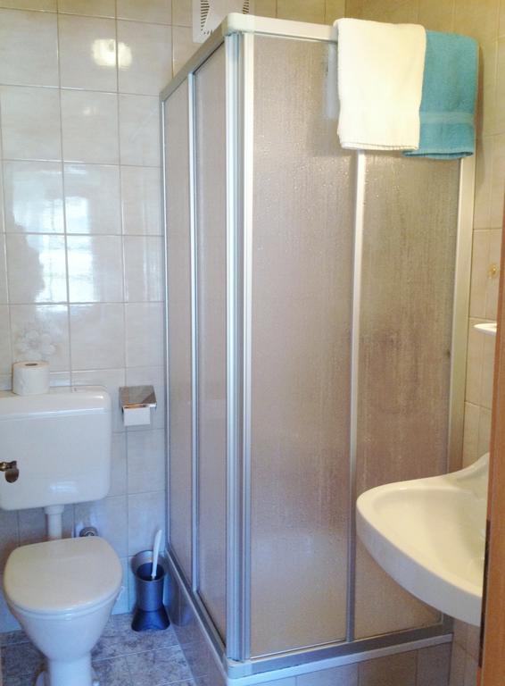 Ferienhaus Nickl Weißbriach Zimmer foto