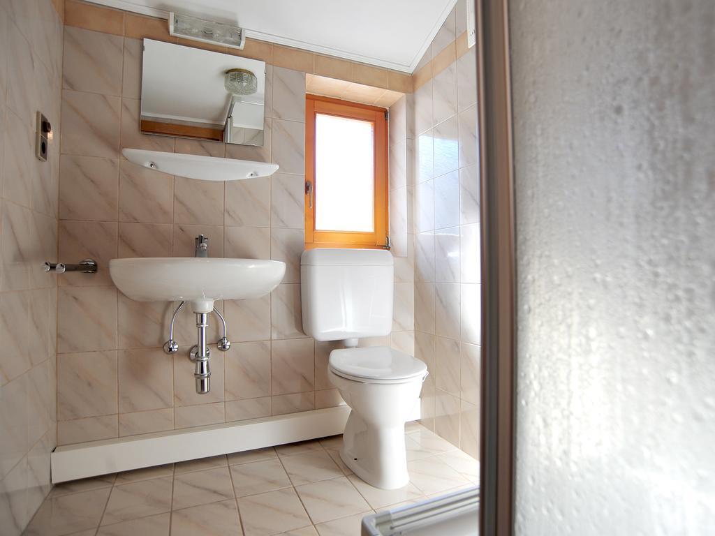 Ferienhaus Nickl Weißbriach Zimmer foto